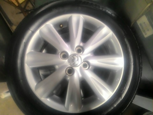 ขาย ล้อเดิมพร้อมยางบริสโตน ปี12 ขอบ15 ขนาดยาง 185/60/15 (ขายแล้ว) ขาย ล้อเดิมพร้อมยางบริสโตน ปี12 ขอบ15 ขนาดยาง 185/60/15 (ขายแล้ว)