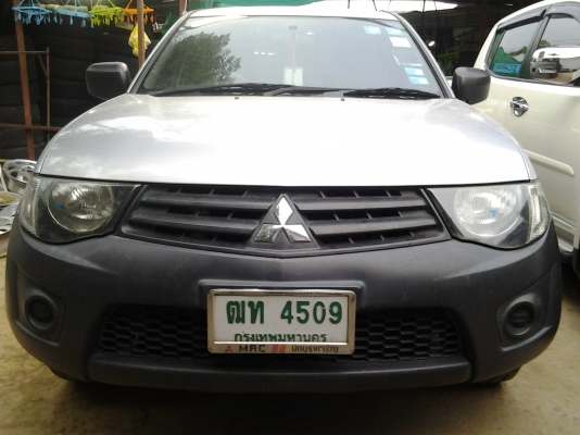 ขายMITSBISHI TRITON เครี่อง2400cc ปี2012 แก๊ส CNG โรงงาน