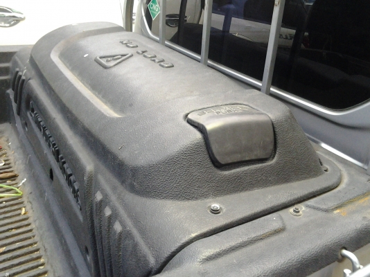 ขายMITSBISHI TRITON เครี่อง2400cc ปี2012 แก๊ส CNG โรงงาน