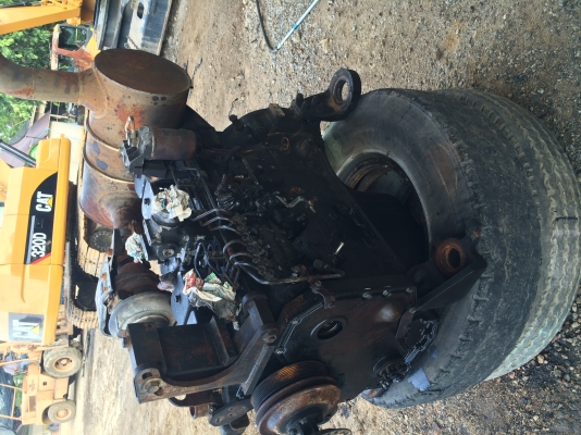 ขาย เฟรมล่าง KOMATSU PC200 รุ่น 7 ตัดลงจากรถ 150000  บาท