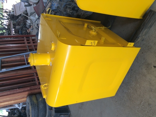 ขาย เฟรมล่าง KOMATSU PC200 รุ่น 7 ตัดลงจากรถ 150000  บาท