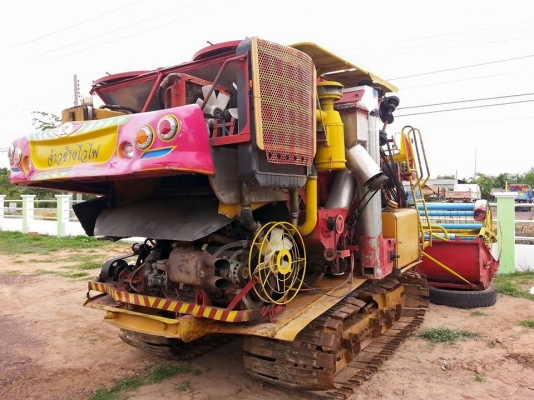 ขายรถเกี่ยวข้าว เกษตรพัฒนา รุ่นปลดหนี้ อุ้ม2.5ตัน เครื่อง195แรง สภาพพร้อมใช้งาน สนใจโทร 090-8588220คุณนะ 093-3258446คุณบิว ID:narong498 หรือเข้าดูสินค้าอื่นๆได้ที่ www.truck.in.th/498 หรือเพจFacebook ณรงค์ ซื้อขายรถมือสอง (เว็บไซต์ส่วนตัว) หรือFacebook ตล