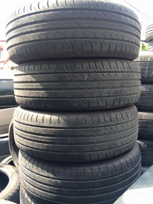 ยางขอบ 18"225/60R18 Dunlop ปี 13 สวยๆ 4เส้น ขาย 4,800 บาท