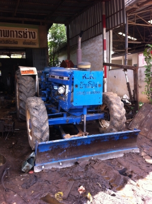 ขออนุญาต ขายรถไถฟอร์ด2เพลาครับ(ปิดการขาย)