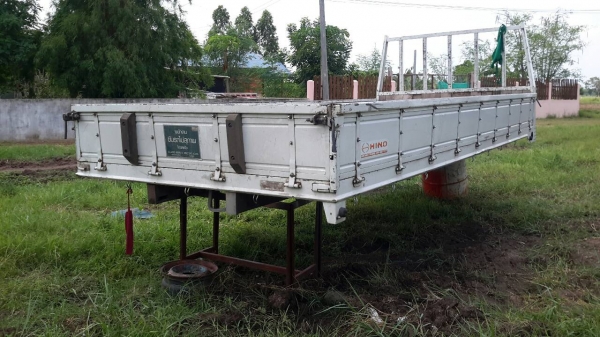 ขายกระบะยาว5.20 กว้าง2.10 ช่วงครัชชี76ซม. สภาพสวย