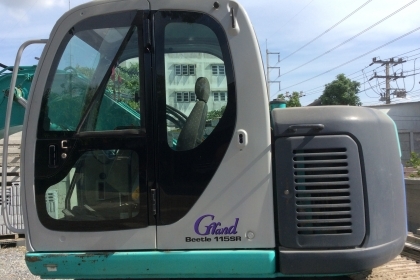 ขายรถขุด( แบคโฮ ) KOBELCO SK115SR รถเก่าญี่ปุ่ญไม่เคยใช้งานในไทย