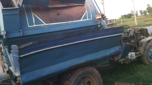 รถนวดข้าวหกล้อหกฟุตจัมโบ้เครื่องหกสูบ69000รถพร้อมใช้งานทุกระบบ รถนวดข้าวหกล้อหกฟุตจัมโบ้เครื่องหกสูบ69000รถพร้อมใช้งานทุกระบบ