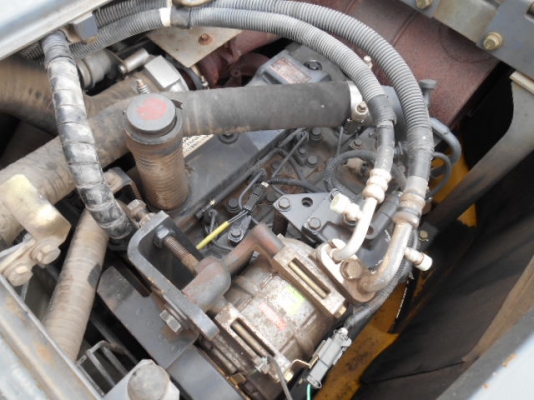 รถขุด Komatsu PC128US-2E1 สต็อกเรา สนใจโทร. 080-6565422 (หนิง)