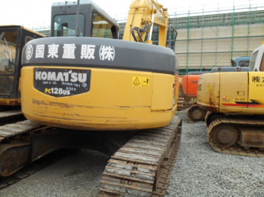 รถขุด Komatsu PC128US-2E1 สต็อกเรา สนใจโทร. 080-6565422 (หนิง)