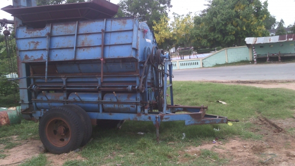 ขายเครื่องโม่แปดฟุตสวยๆ49000บาท