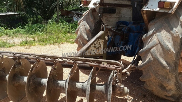 รถไถฟอร์ด 6610 เสื้อลาย 86 แรงม้า ปีจดทะเบียน 2547 รถไถฟอร์ด 6610 เสื้อลาย 86 แรงม้า ปีจดทะเบียน 2547