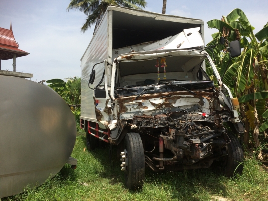 ขายรถISUZU FTR พร้อมเล่มทะเบียน ปี 1990