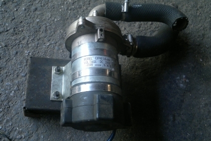 ปั๊มน้ำรถโม่ปูน  24 V มาจากญี่ปุ่นสภาพสวย ๆ