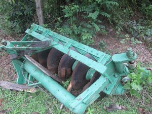 ขาย จอนเดียร์ 5310 พร้อมผาน 3 ผาน 6 เครื่องปลูกอ้อย 2 ร่อง