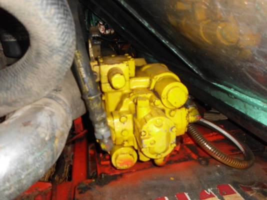 ขายรถเกี่ยวข้าว เกษตรพัฒนา อุ้ม 2.5 ตัน หน้าเกียว 3 เมตร ขายรถเกี่ยวข้าว เกษตรพัฒนา อุ้ม 2.5 ตัน หน้าเกียว 3 เมตร