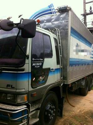 รถบรรทุก 10 ล้อ HINO ตู้บรรทุก รุ่น FL3HNKA  195 แรงม้า