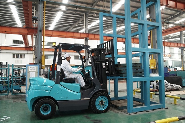 ขาย รถยก Forklift Feeler ใหม่ Diesel 2.5 Ton เครื่องยนต์  Isuzu