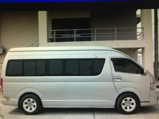 รถตู้ COMMUTER