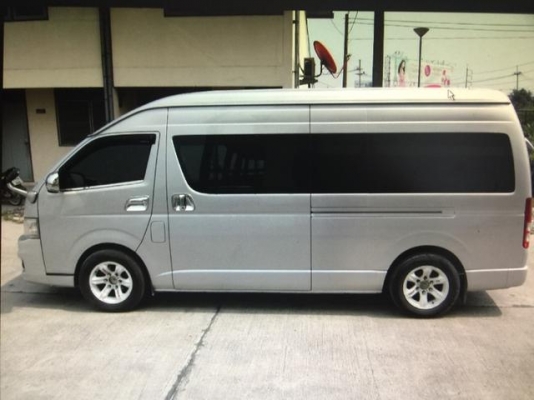 รถตู้ COMMUTER