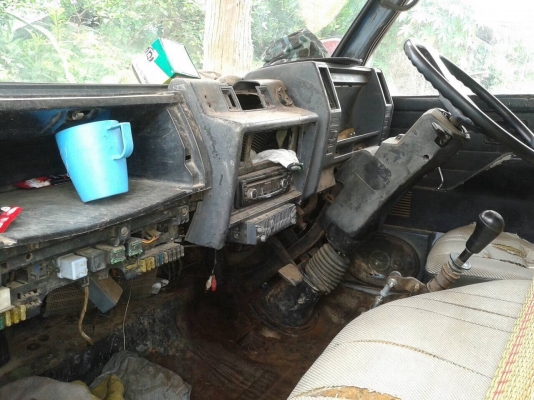 ขายรถบรรทุก 4 ล้อ คัสซีดี เครื่อง 4BC2 100 แรงม้า ยกหัวได้ แต่งเกียร์สั้น ทะเบียนขาด 5 ปี ราคาต่อรองได้ครับ