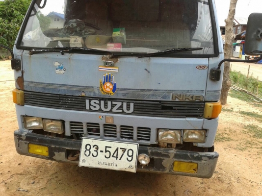 ขายรถบรรทุก 4 ล้อ คัสซีดี เครื่อง 4BC2 100 แรงม้า ยกหัวได้ แต่งเกียร์สั้น ทะเบียนขาด 5 ปี ราคาต่อรองได้ครับ