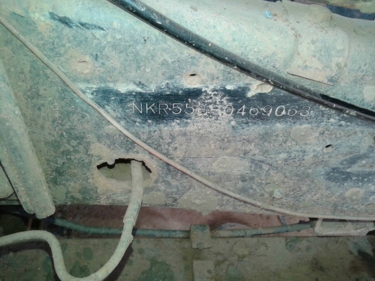 ขายรถบรรทุก 4 ล้อ คัสซีดี เครื่อง 4BC2 100 แรงม้า ยกหัวได้ แต่งเกียร์สั้น ทะเบียนขาด 5 ปี ราคาต่อรองได้ครับ