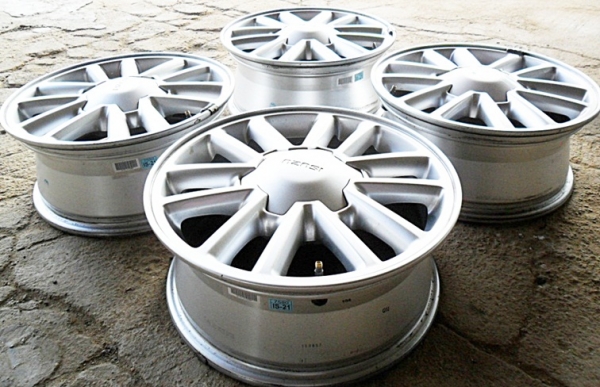 แม็กขอบ16แท้-6รู139สวยใหม่กริ๊บ สภาพป้ายแดง(4วง 6,600บ.) แม็กขอบ16แท้-6รู139สวยใหม่กริ๊บ สภาพป้ายแดง(4วง 6,600บ.)