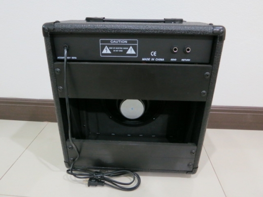 ตู้แอมป์กีต้าร์ Overdrive รุ่น GX-30 ของใหม่ มือหนึ่ง ดอก 8 นิ้ว เสียงดี