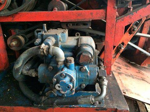 ขายรถเกี่ยวข้าวไทยเส็งยนต์