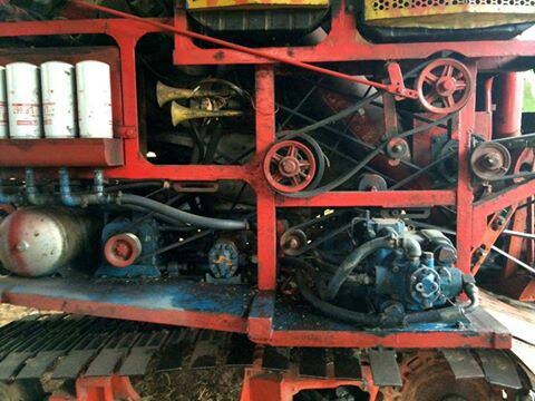 ขายรถเกี่ยวข้าวไทยเส็งยนต์