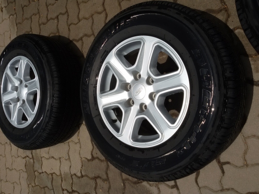ขายล้อ FORD RANGER ขอบ 17" ขายล้อ FORD RANGER ขอบ 17"
