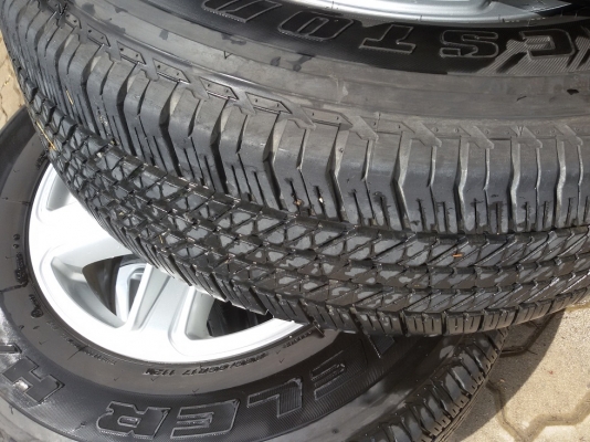 ขายล้อ FORD RANGER ขอบ 17" ขายล้อ FORD RANGER ขอบ 17"