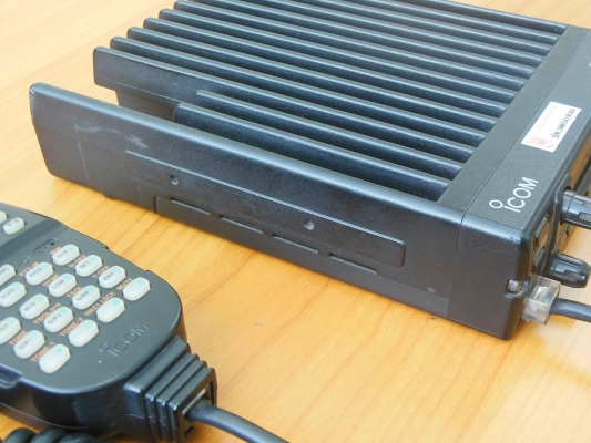 วิทยุสื่อสาร ICOM IC-2100-T ติดไว้เข้าป่า ลงทะเล ลงเขื่อน