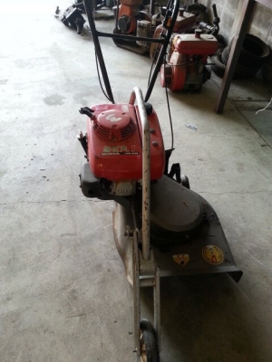 รถตัดหญ้า HONDA UM643 รถตัดหญ้า HONDA UM643