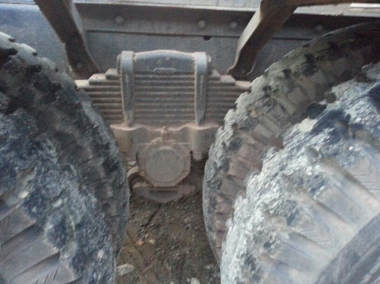 รถมิตซู 10 ล้อ หัวลาก FN527 - TC / 220  แรงม้า.  ปี 38.    สนใจติดต่อ  081 - 6079515