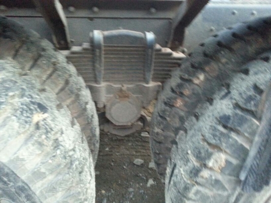 รถมิตซู 10 ล้อ หัวลาก FN527 - TC / 220  แรงม้า.  ปี 38.    สนใจติดต่อ  081 - 6079515