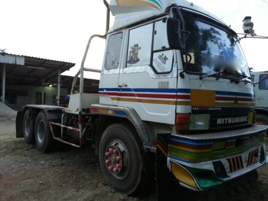 รถมิตซู 10 ล้อ หัวลาก FN527 - TC / 220  แรงม้า.  ปี 38.    สนใจติดต่อ  081 - 6079515