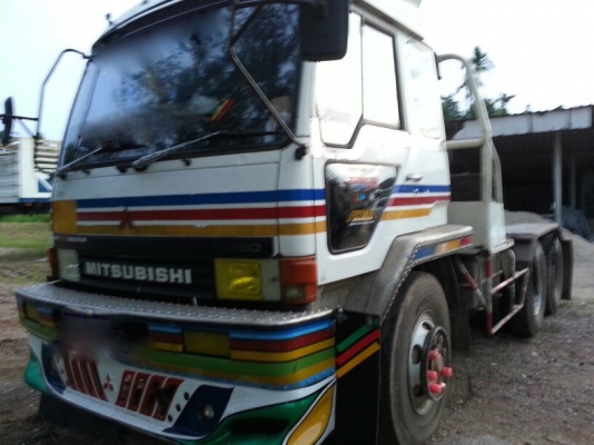 รถมิตซู 10 ล้อ หัวลาก FN527 - TC / 220  แรงม้า.  ปี 38.    สนใจติดต่อ  081 - 6079515