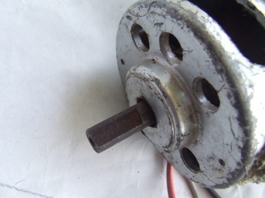 ขายมอเตอร์ DC 12-24 V JAPAN เงียบไม่มีเสียงแรงบิดมาก ขายมอเตอร์ DC 12-24 V JAPAN เงียบไม่มีเสียงแรงบิดมาก