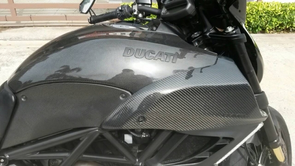 ขายด่วน DUCATI DIAVEL DARK ปี 2014 ขายด่วน DUCATI DIAVEL DARK ปี 2014