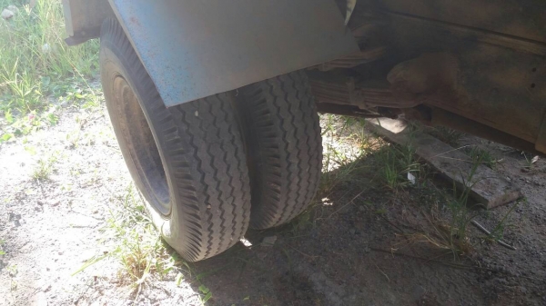 ขายด่วนรถ6ล้อดั้มKS  เครือง110แรงม้ารถสวยเดิมเครืองดี