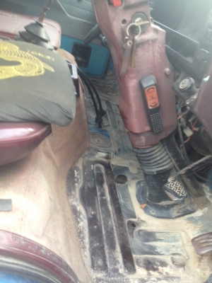 รถบรรทุก 6 ล้อดัมพ์ ISUZU NPR  125 แรงม้า ปีจดทะเบียน 2535