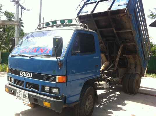 Isuzu Npr ดั้ม เครื่อง 145 แรงม้า ช่วงล่าง F สภาพสวยๆ