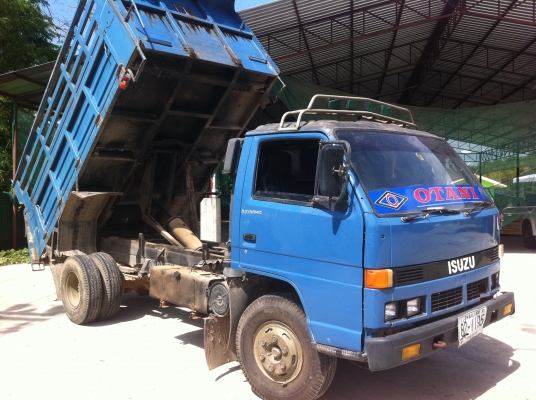 Isuzu Npr ดั้ม เครื่อง 145 แรงม้า ช่วงล่าง F สภาพสวยๆ