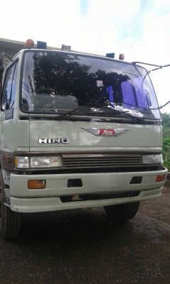 รถฮีโน่ 10 ล้อดั้ม FM3H  195 แรงม้า. ปี 38.    สนใจติดต่อ  081 - 6079515