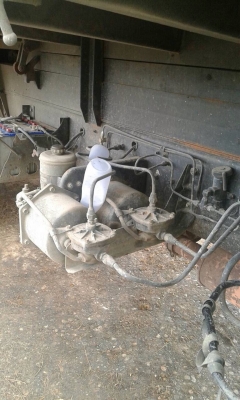 รถฮีโน่ 10 ล้อดั้ม FM3H  195 แรงม้า. ปี 38.    สนใจติดต่อ  081 - 6079515