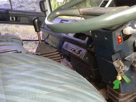 ขาย 6 ล้อ ISUZU ROCKY 175 กระบะยาว 4.50 เมตร คัสซีสวยตลอดเส้น เครื่อง 6BG1 175 แรงม้า เบรคทิฟฟี่ พาวเวอร์ ทะเบียนพร้อมโอนครับ