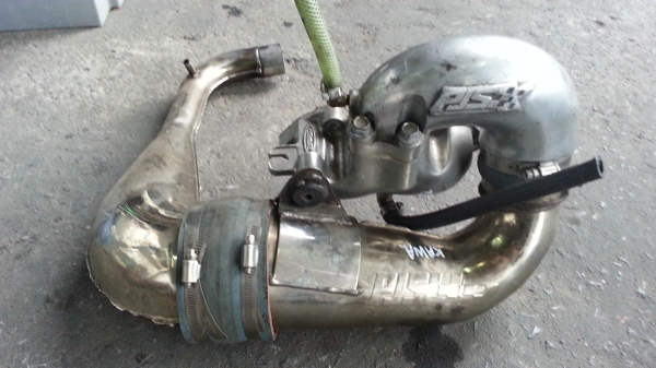 ขายท่อแต่ง PJS คอ R&amp;D ใส่ kawasaki 650 750 สภาพสวยจากญี่ปุ่น