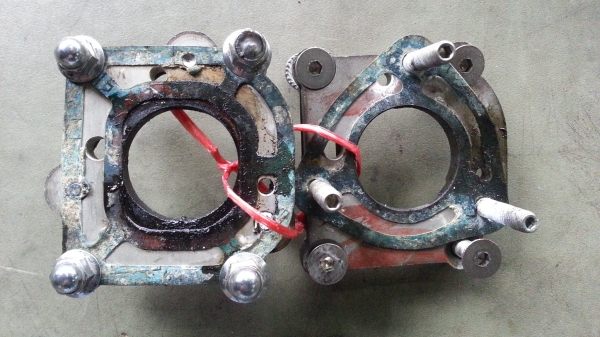 ขาย อะแดปเตอร์ ท่อไอเสีย เครื่อง yamaha 700 ใส่ท่อ kawasaki จากญี่ปุ่น ครับ