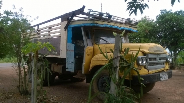 ขายตามสภาพ 10 ล้อ หัวยาวดั้ม เพลาเดียว เครื่อง 6BB1 145 แรงม้า(ชาร์ฟละลายต้องยกเครื่องใหม่) เฟืองท้ายใหญ่ พวงมาลัยพาวเวอร์ ทะเบียนครบพร้อมโอนครับ